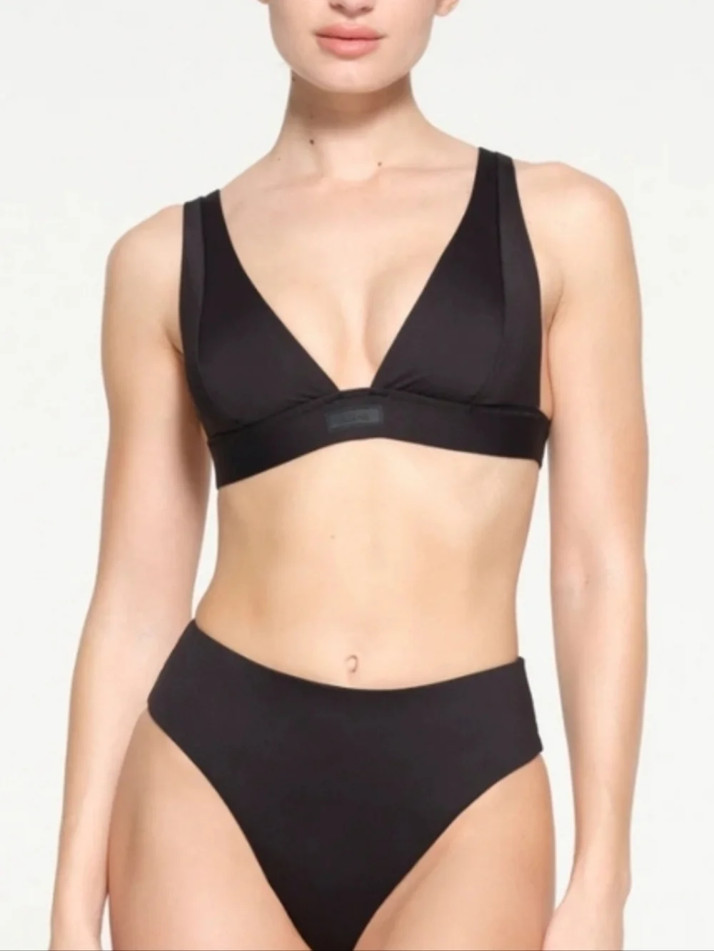 SKIMS▪️Recycled Swim Plunge V-Neck Bikini Top in Onyx